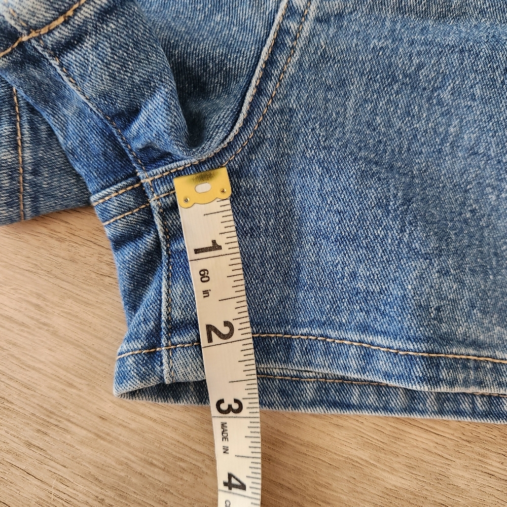 H&M High Waist Jean Shorts - Picture 9 of 10